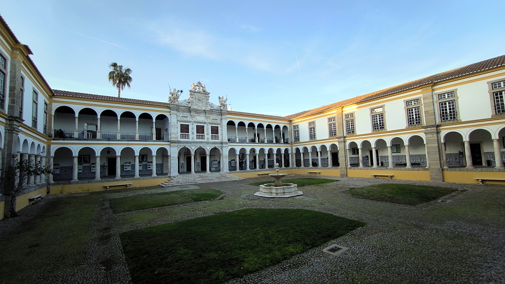 Universidade de Évora