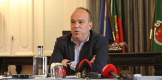 Autarca de Estremoz culpa «fenómeno extremo» por queda de muro no castelo