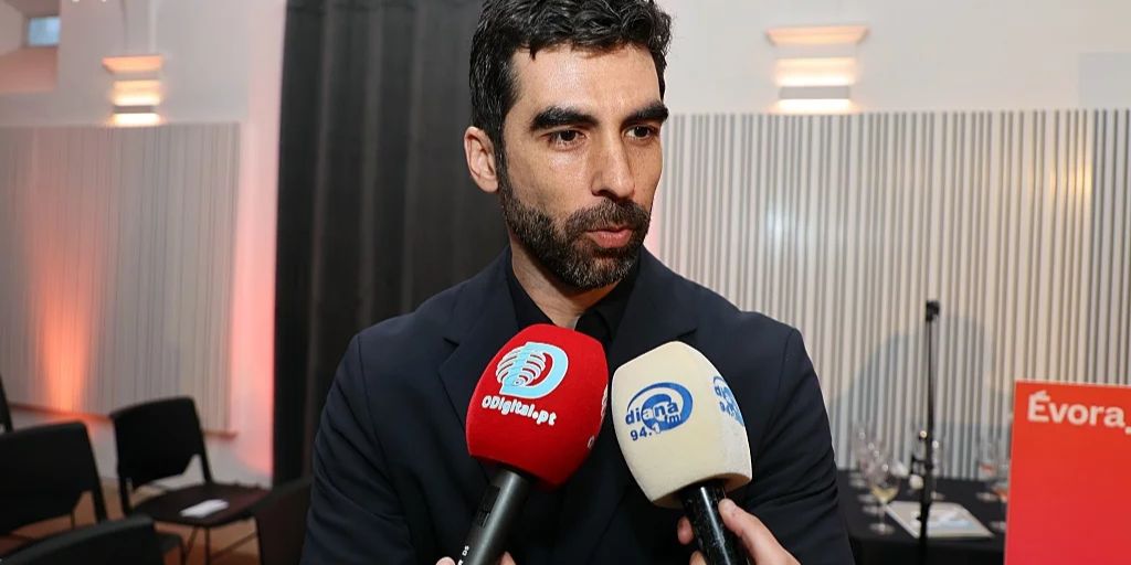 John Romão Diretor