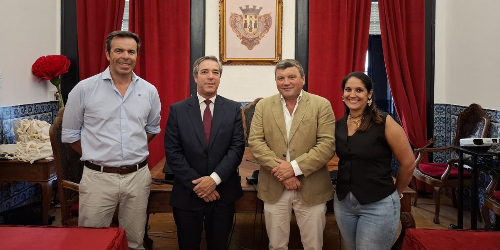 Sec. de Estado em Vila Viçosa para analisar 7M€ de investimento no Circuito Urbano de Água no concelho