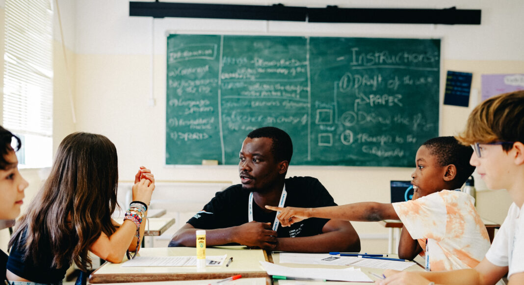 Teach For Portugal recruta no Alentejo para programa remunerado de desenvolvimento de liderança educativa