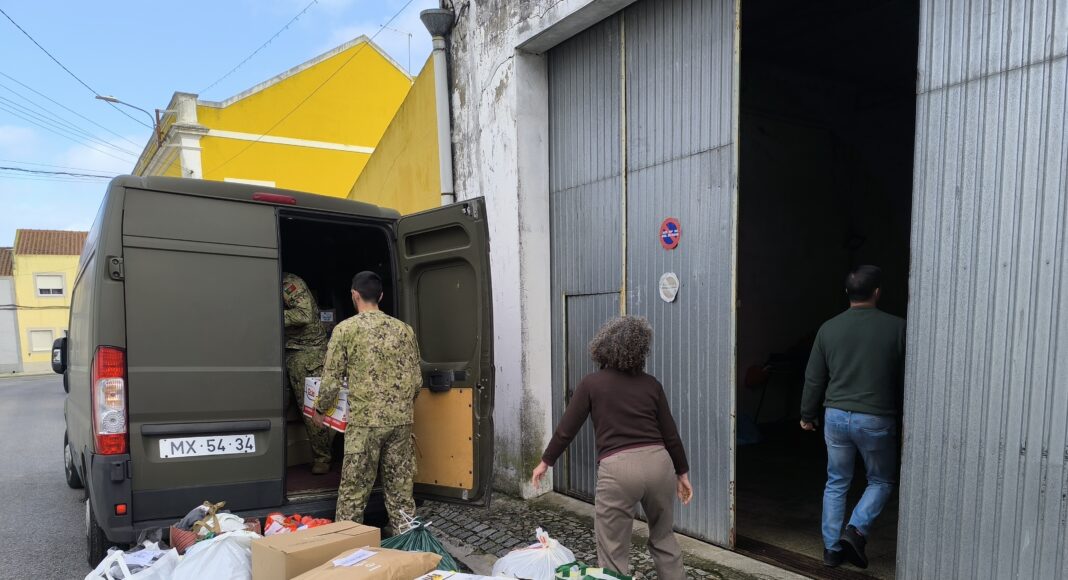 Exército mobilizado para apoiar populações: RA5 transporta ajuda de Vendas Novas para Tomar