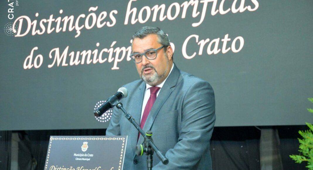 177 trabalhadores distinguidos no Crato: reconhecimento marca feriado municipal