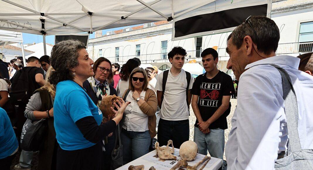 Festival de Ciência da Universidade de Évora mobiliza jovens e reforça importância do pensamento científico