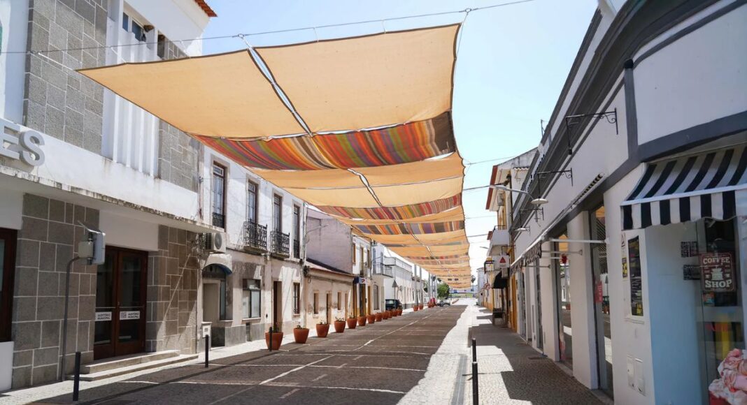 Reguengos de Monsaraz inaugura campo BasketArt, Jardim da Paz e requalificação da Avenida António José de Almeida