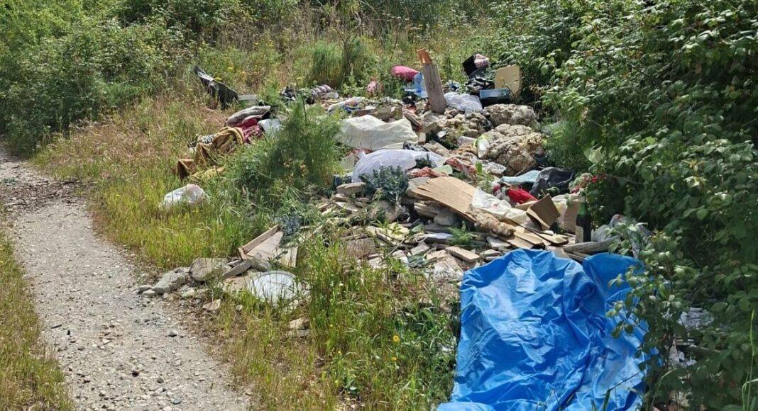 Vila Viçosa alerta para despejos ilegais de lixo e reforça apelo à população