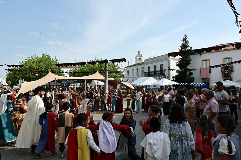 Baronia D’Alvito regressa para contar a história da primeira Baronia de Portugal. Veja as imagens da abertura