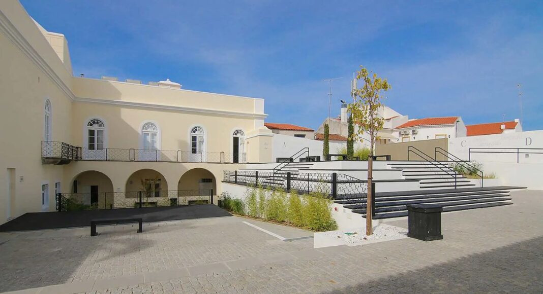 Biblioteca Municipal de Reguengos de Monsaraz